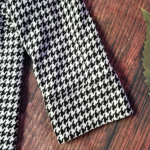 Carmen Marc Valvo Houndstooth Coat - Picture 11 of 16